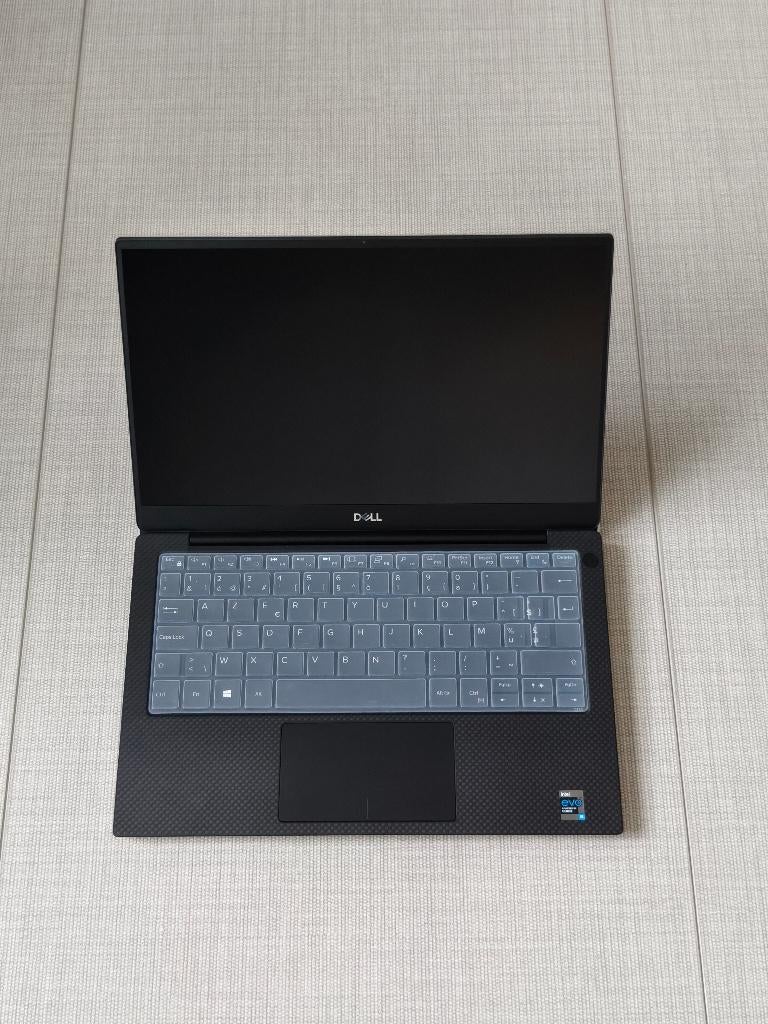 Dell XPS ( i5 - 8 GB - 512 GB SSD ) Office 2024, 2 tot 3 Ghz, 8 GB, 13 inch, Zo goed als nieuw