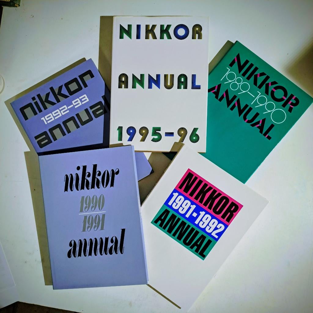 NIKON Nikkor Annuel par année (5 disponibles), Enlèvement ou Envoi, Neuf, Accessoires pour albums photos