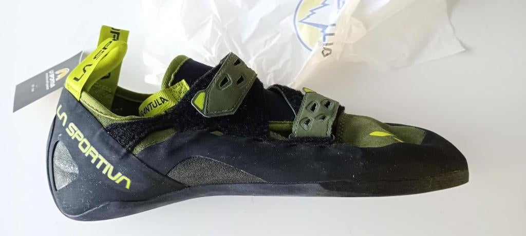 nieuwe boulderschoenen La Sportiva Tarantula Olive maat 44, Sports & Fitness, Escalade, Enlèvement ou Envoi, Neuf, Chaussons d'escalade