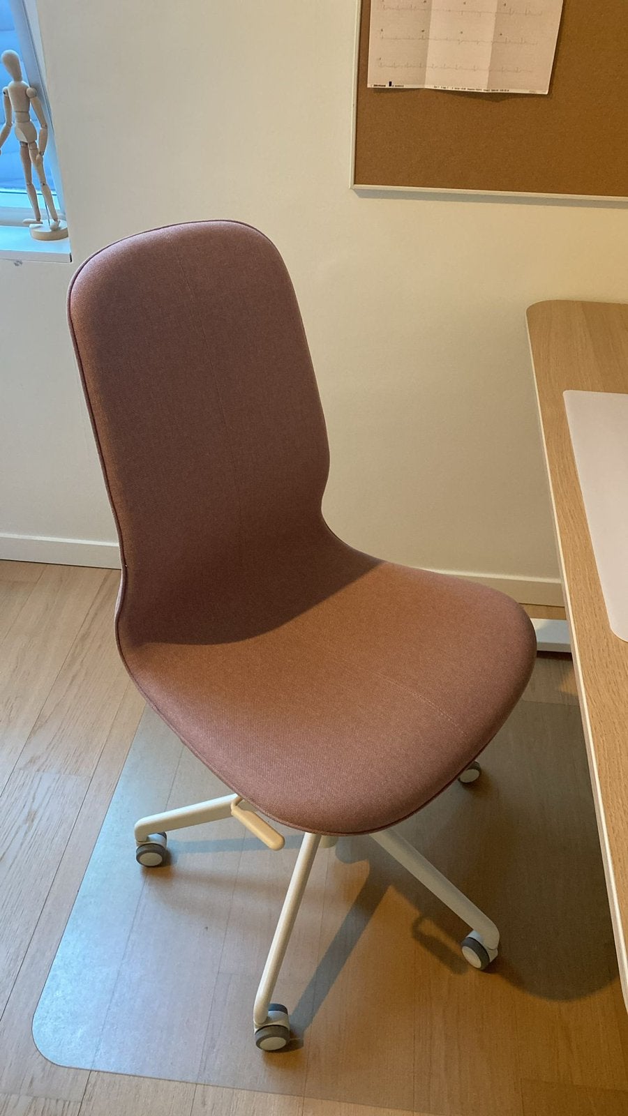 Bureaustoel pastel roze Ikea Langfjall, Ophalen, Zo goed als nieuw, Roze, Bureaustoel
