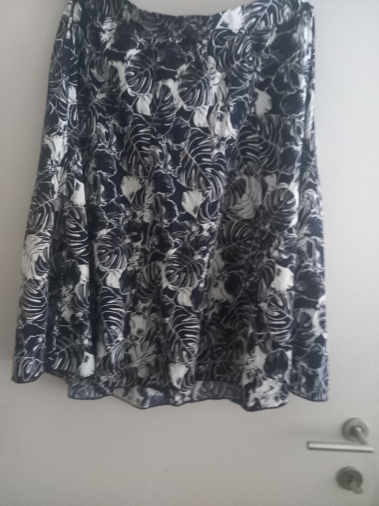 Jupe taille damart, Taille 46/48 (XL) ou plus grande, Comme neuf, Enlèvement, Longueur genou
