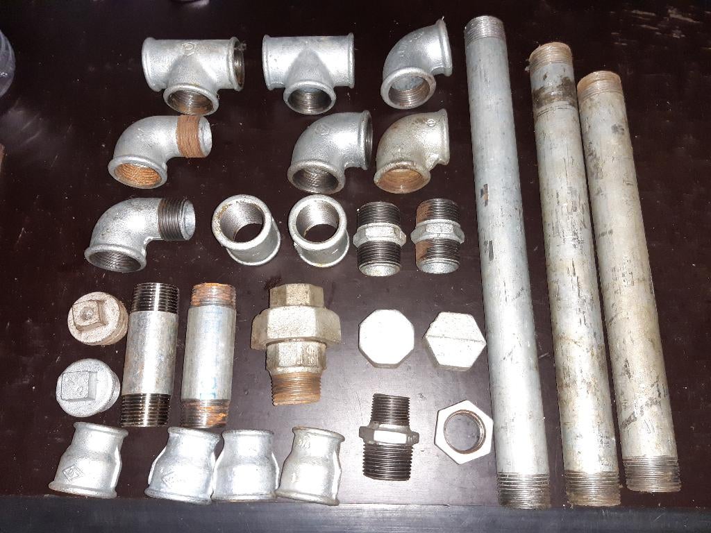 Lot de pièces pour tuyauterie GALVA, Enlèvement, Comme neuf, Autres types