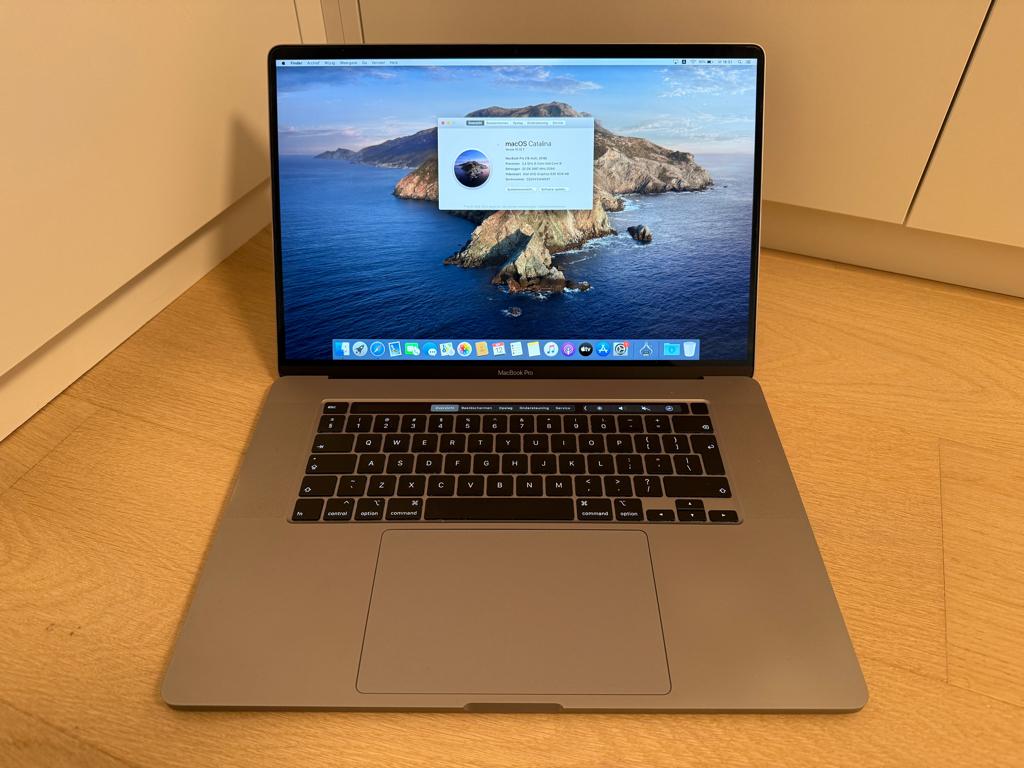 Apple Macbook Pro 16" i9 2,4 GHz 32 Go 1 To SSD 5500M 8 Go, MacBook Pro, 16 pouces, Comme neuf, 1 TB ou plus