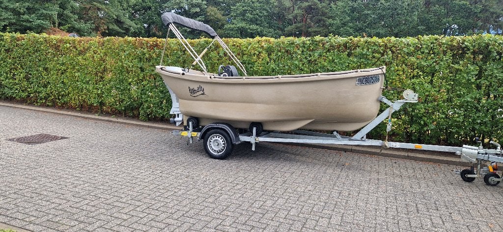 Whaly 440 classic * VAARBEWIJSVRIJ *, Watersport en Boten, Ophalen, 8 pk, Gebruikt, Trailer