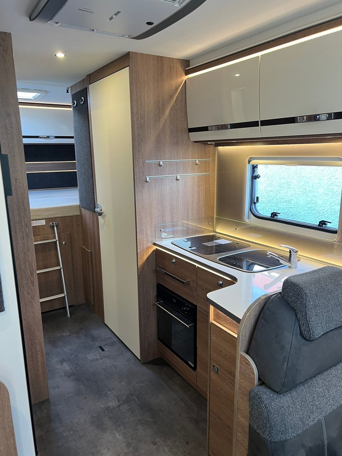 Camping Car Dethleffs 7877-2 xl family soute garage, Caravanes & Camping, Fiat, Jusqu'à 6, Intégral, Diesel