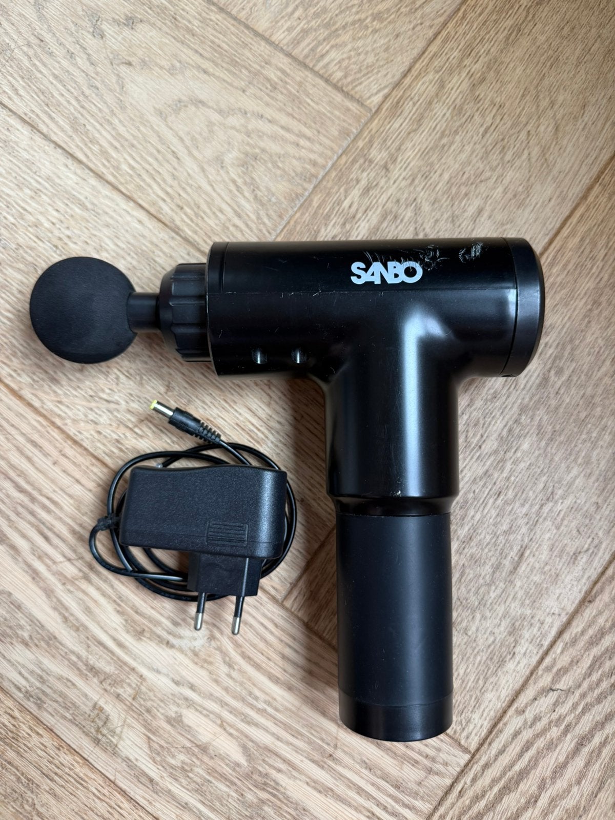 Massagegun Sanbo, Sport en Fitness, Ophalen, Gebruikt, Apparaat