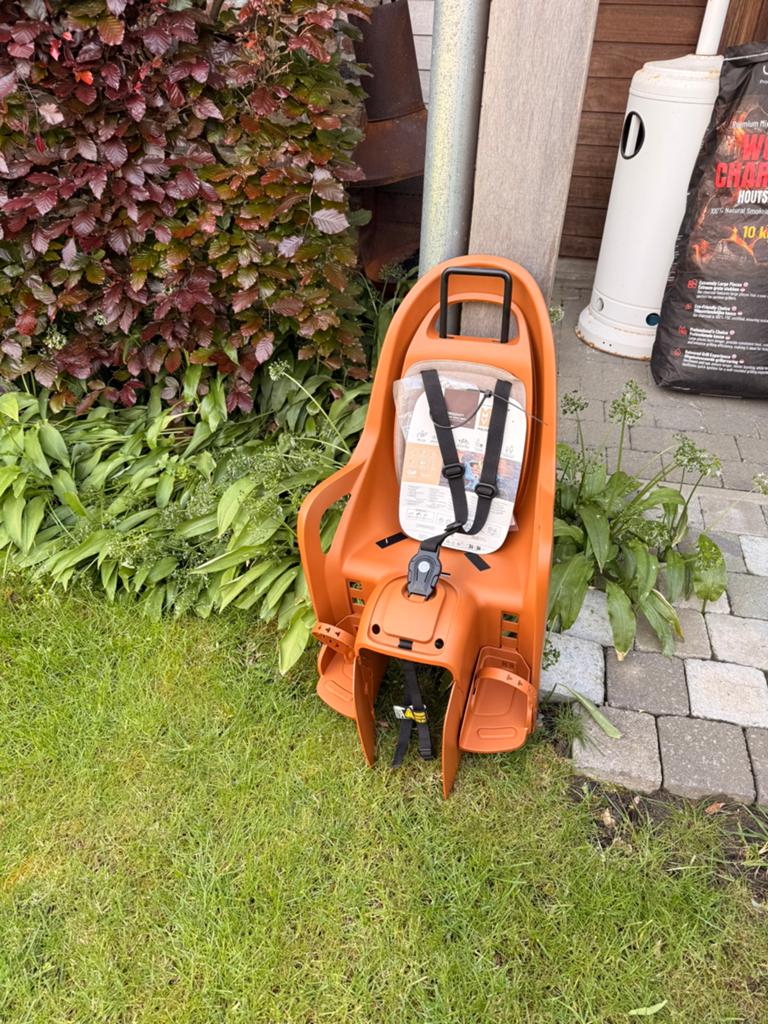 Fietsstoeltje Polisport, Vélos & Vélomoteurs, Accessoires vélo | Sièges de vélo, Neuf, Siège arrière, 15 à 25 kg, Repose-pieds