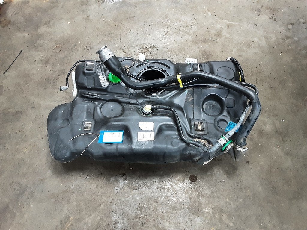 RESERVOIR CARBURANT Opel Astra K Sports Tourer, Autos : Pièces & Accessoires, Systèmes à carburant, Opel, Utilisé