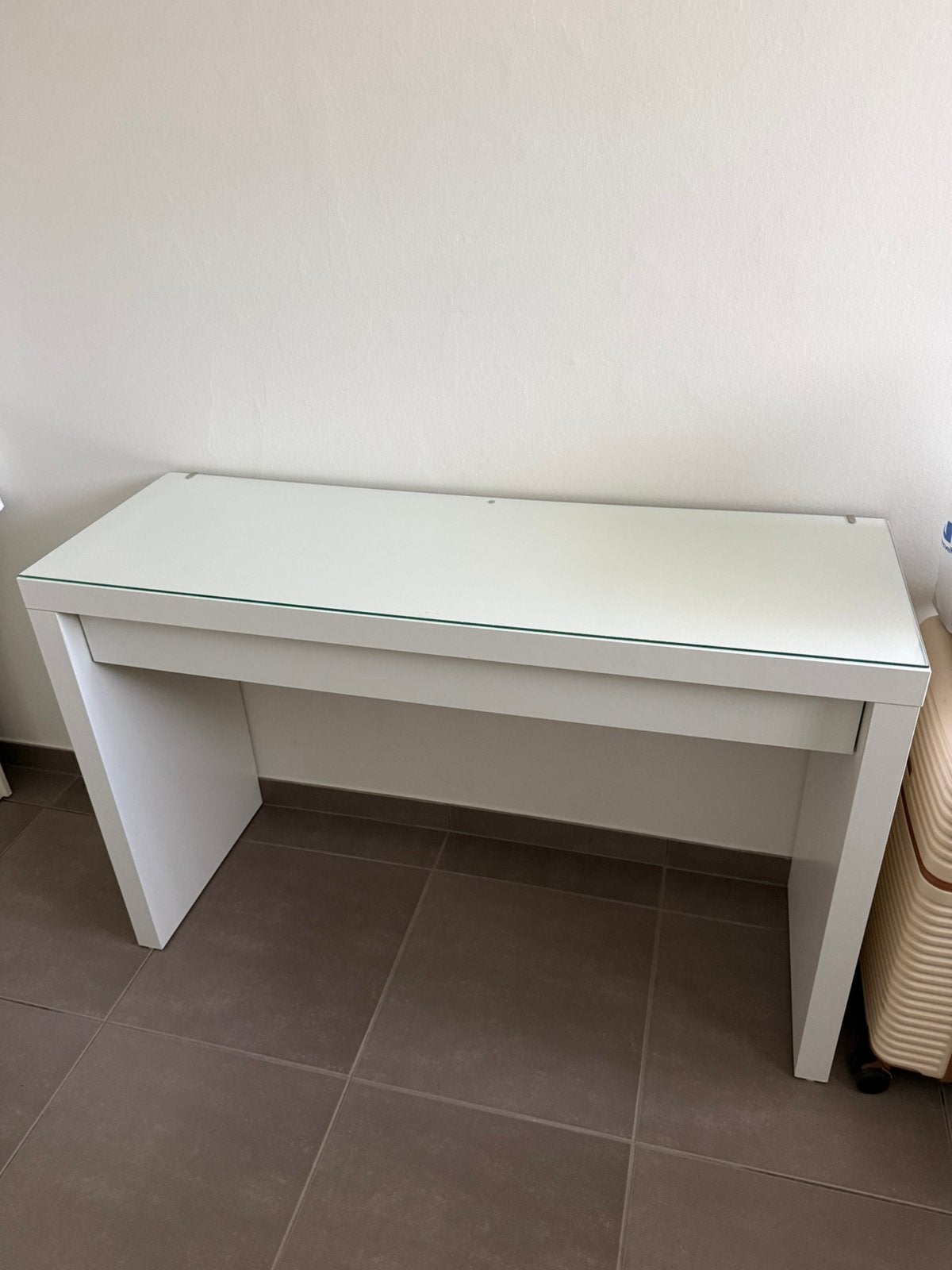 Kaptafel Malm Ikea, Huis en Inrichting, Ophalen, Zo goed als nieuw