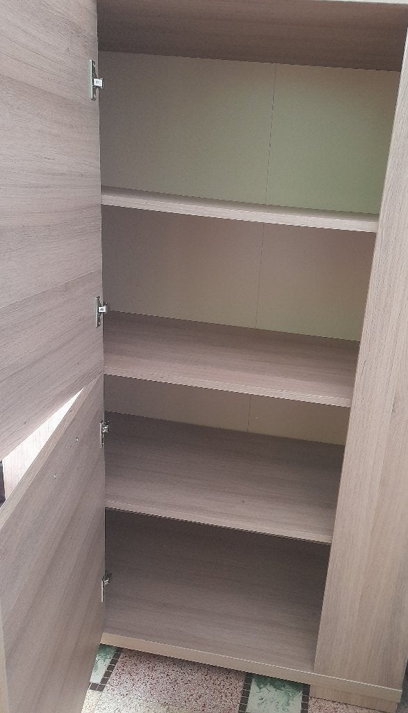 Barkast met 2 deuren, Huis en Inrichting, Ophalen, Gebruikt, 100 tot 150 cm, Met deur(en)
