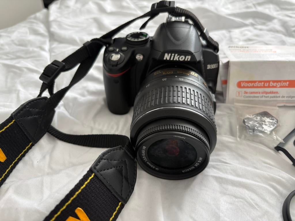 Nikon camera d3000, TV, Hi-fi & Vidéo, Appareils photo numériques, Compact, Comme neuf, Enlèvement, 8 fois ou plus