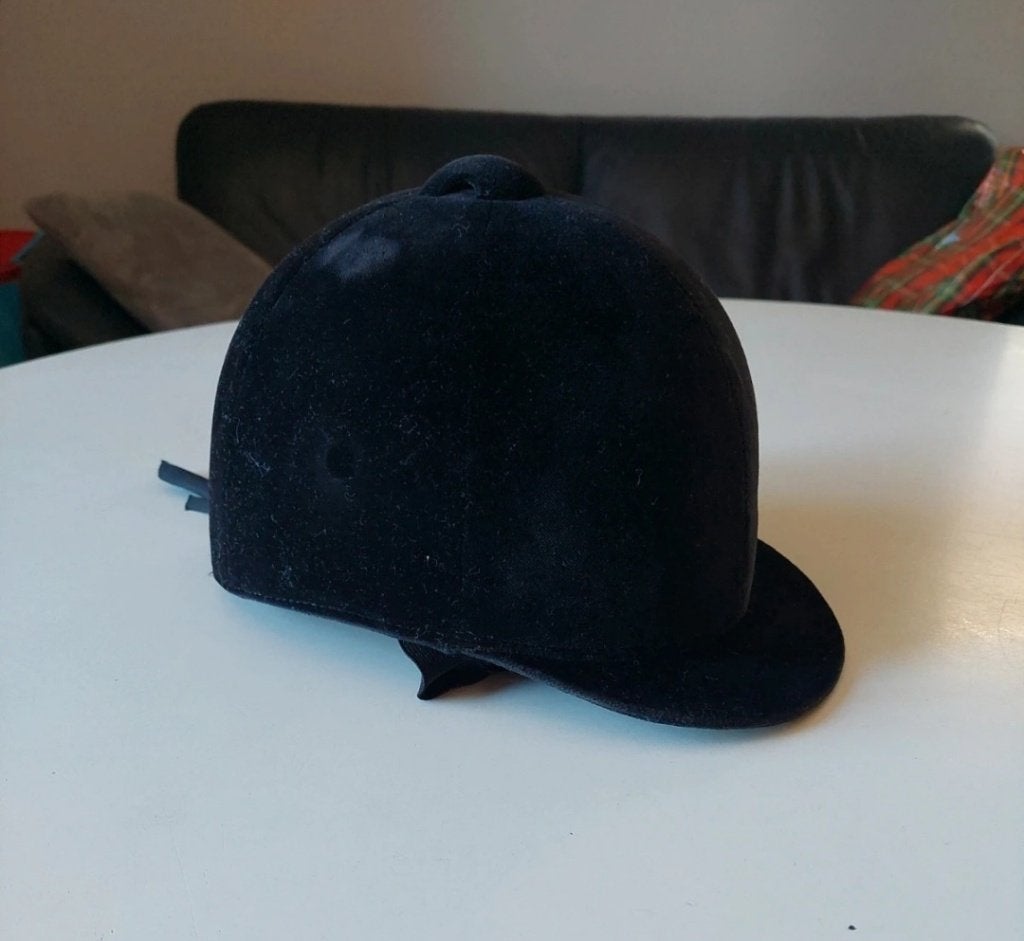 Tok paardrijden maat 57, Dieren en Toebehoren, Paardrijkleding, Ophalen of Verzenden, Rijhelm/cap, Zwart, Recreatie