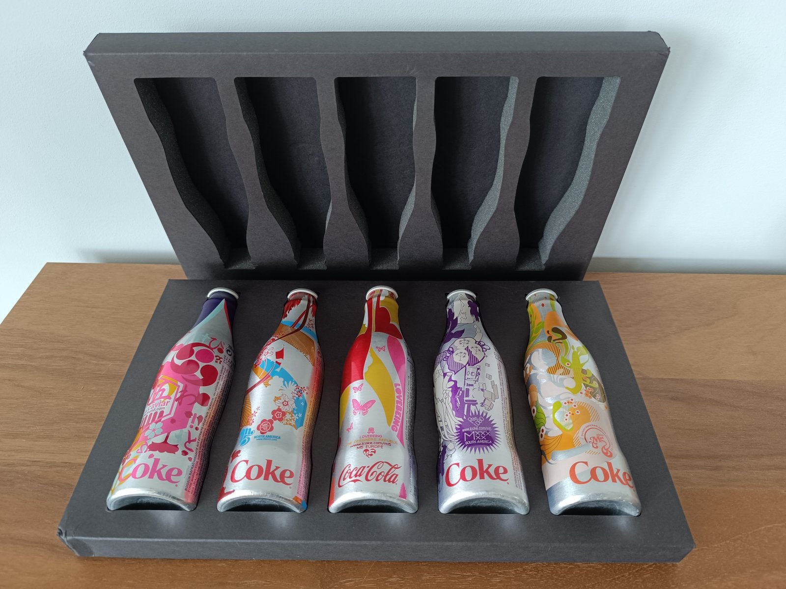 Zeldzame Coca-Cola M5 "Magnificent 5" Limited Edition Boxset, Ophalen, Zo goed als nieuw