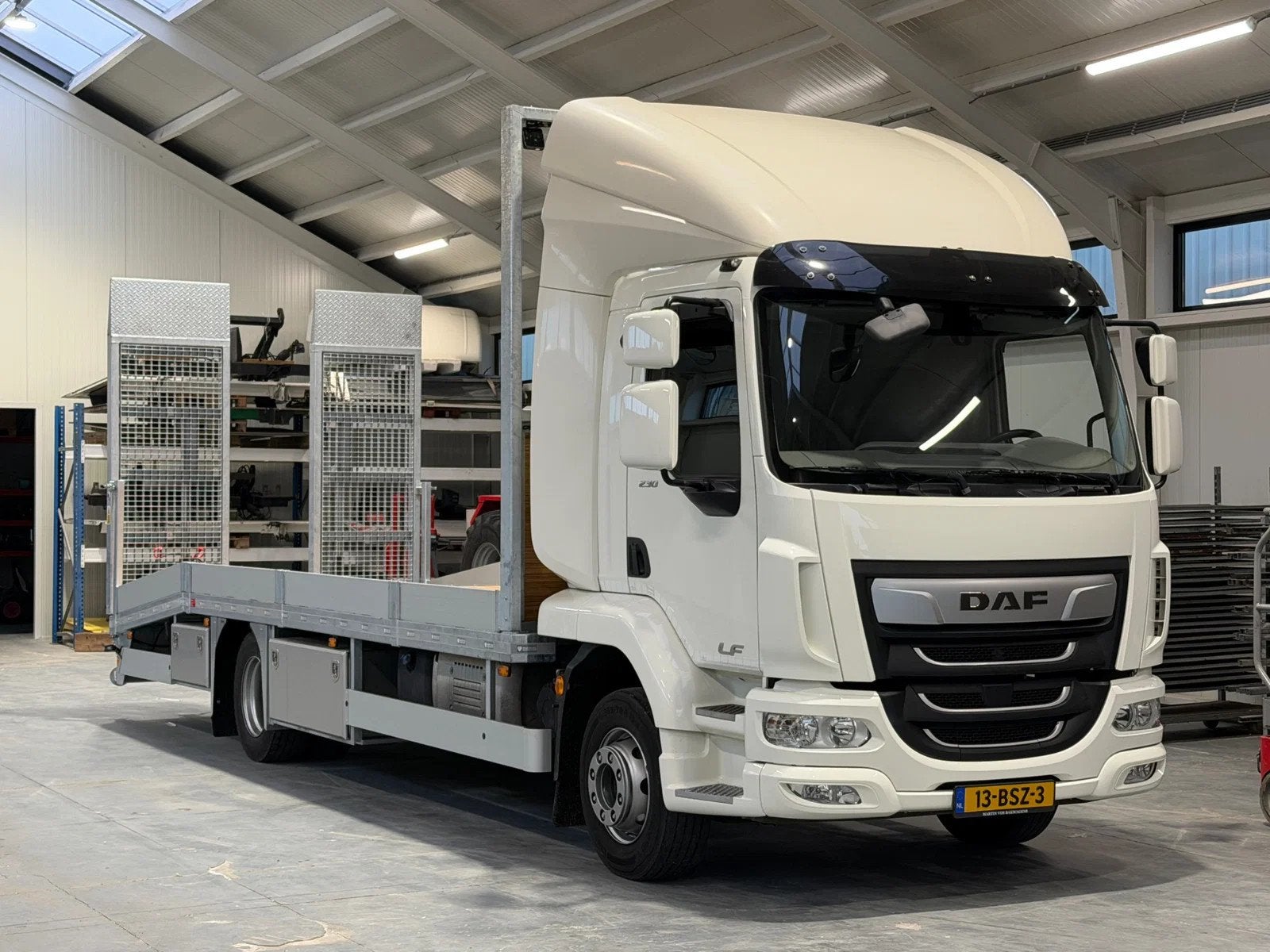 DAF LF 230 LF 230.12 EURO6. 2022. OPRIJWAGEN met Hydraulisch, Autos, 127 kW, Achat, Euro 6, 2 places