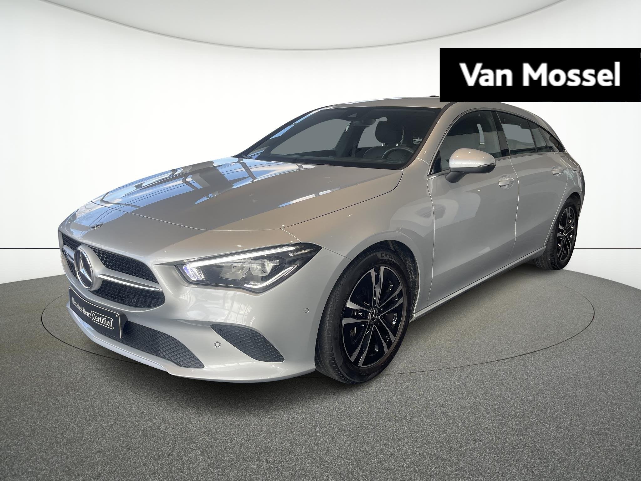 Mercedes-Benz CLA 180 d Shooting Brake Business Line + TREKH, Stof, Gebruikt, 4 cilinders, 116 pk
