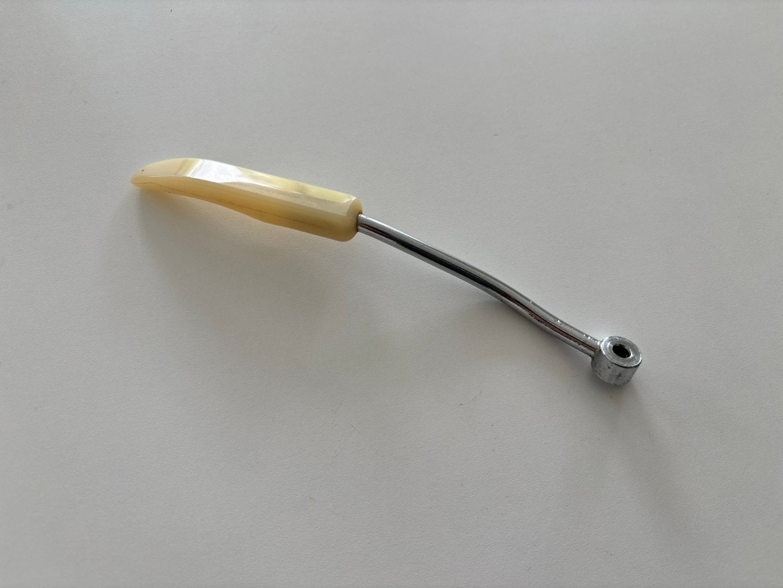 1960s Gibson Maestro Vibrola tremolo arm, Muziek en Instrumenten, Snaarinstrumenten | Gitaren | Elektrisch, Ophalen, Gibson