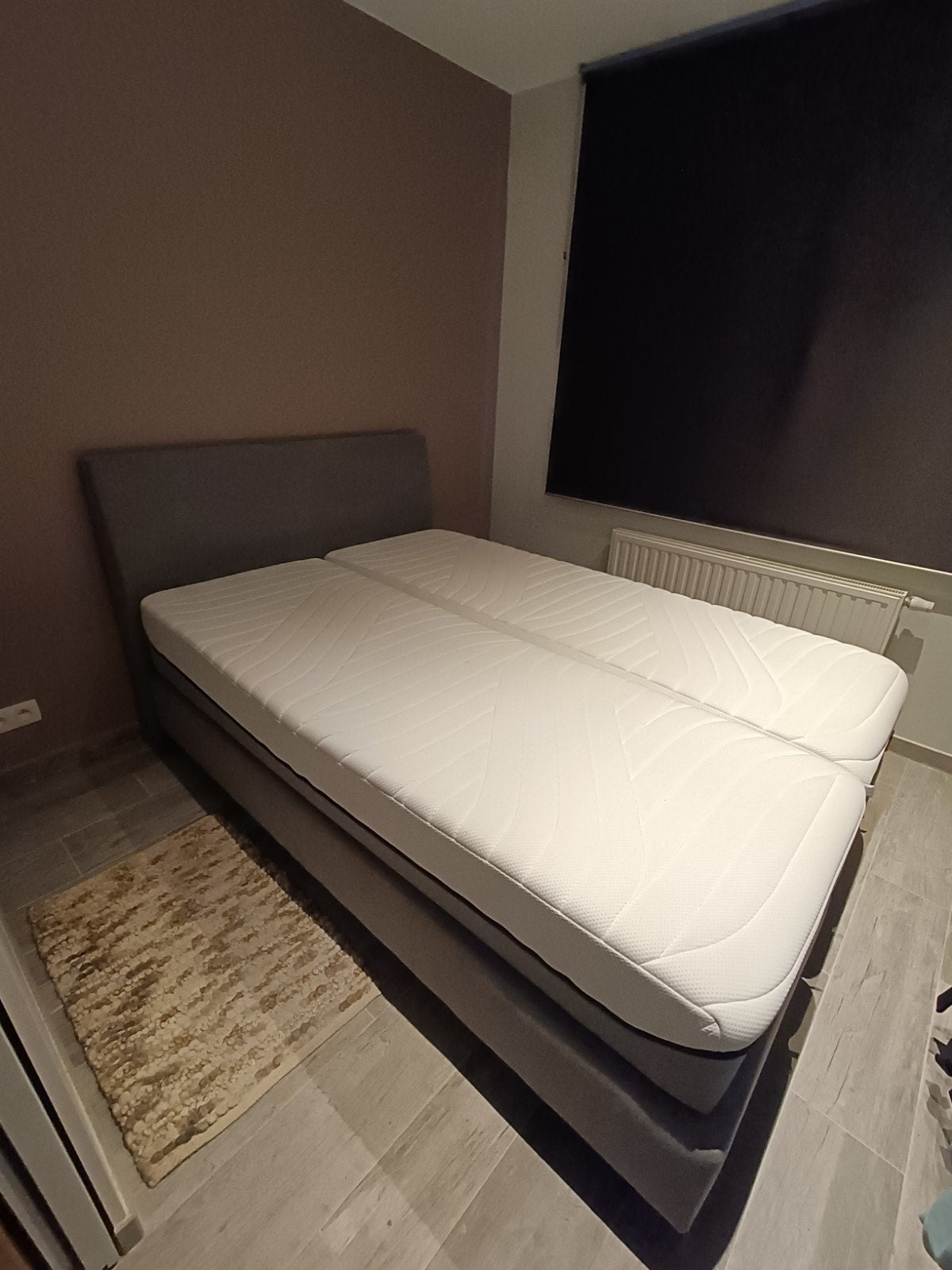 Complete Sleepworld Bologna 140x200 + 2 TEMPUR Pro Plus Cool, Huis en Inrichting, Ophalen