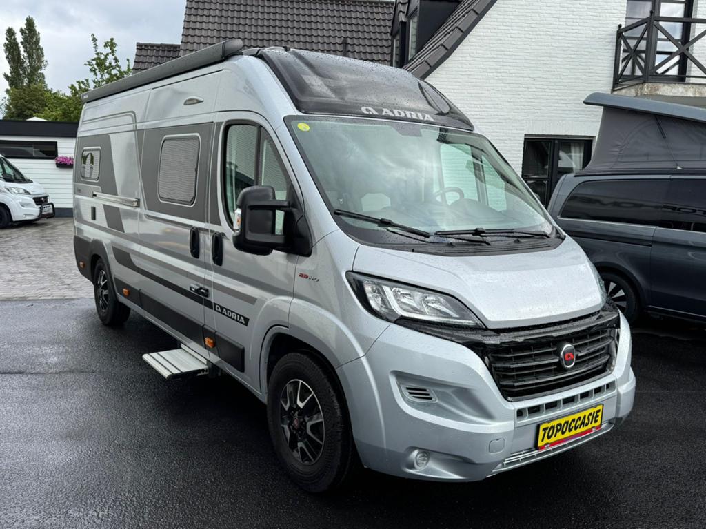Fiat Ducato Adria Twin Supreme 640 SGX, Fiat, Boîte manuelle, Douche, Diesel