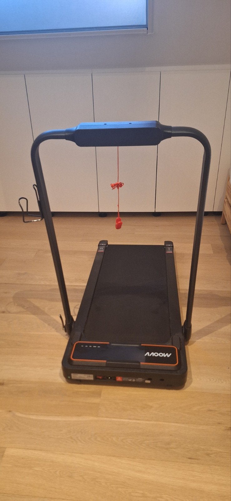 Tapis de marche Moovv (noir), Sports & Fitness, Appareils de fitness, Enlèvement, Tapis roulant