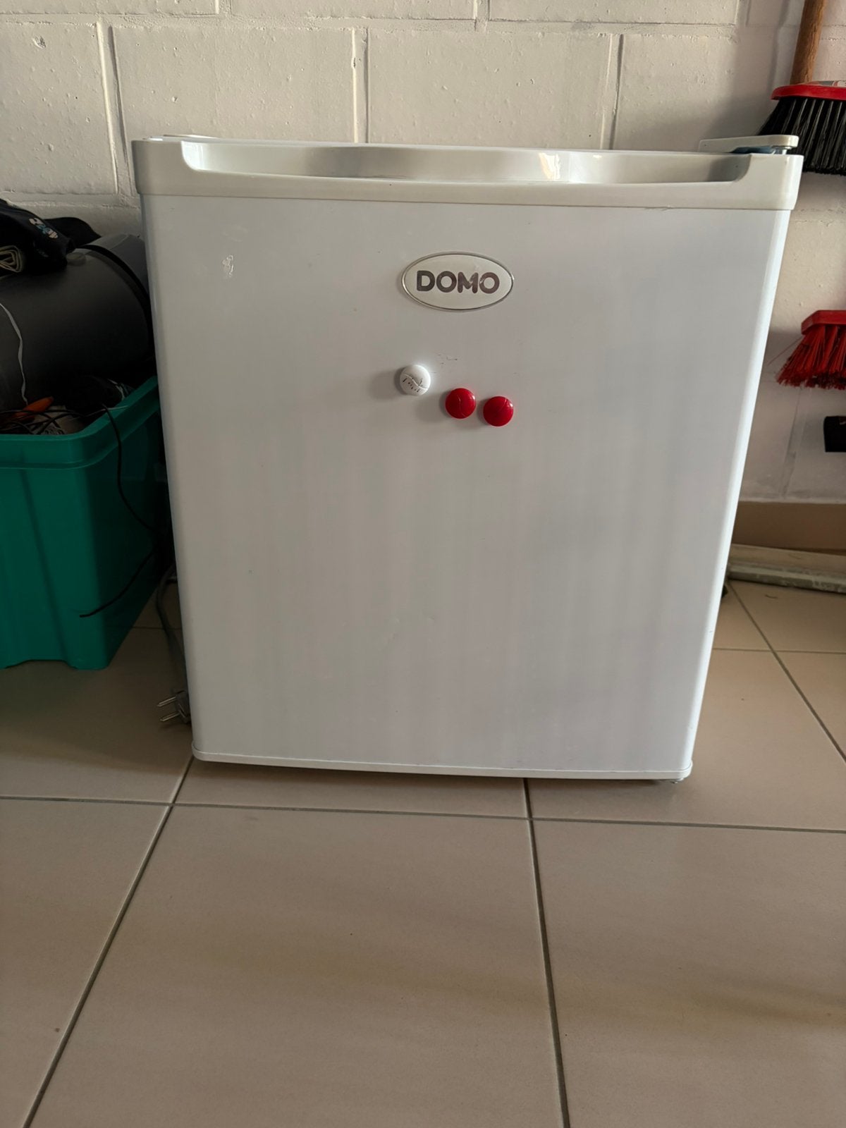 Mini frigo Domo, Elektronische apparatuur, Koelkasten en IJskasten, Ophalen, Gebruikt, Minder dan 85 cm, Minder dan 75 liter