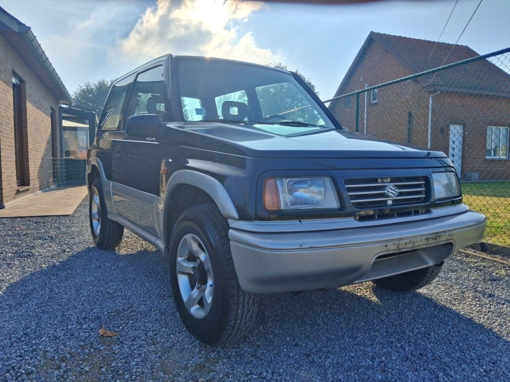 suzuki vitara #bj 2003# zeer mooie staat !!lichte vracht!!, Autos, Achat, Attache-remorque, Entreprise, 2 places