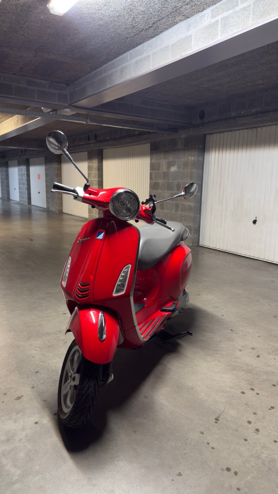 Vespa Primavera 125cc, Particulier