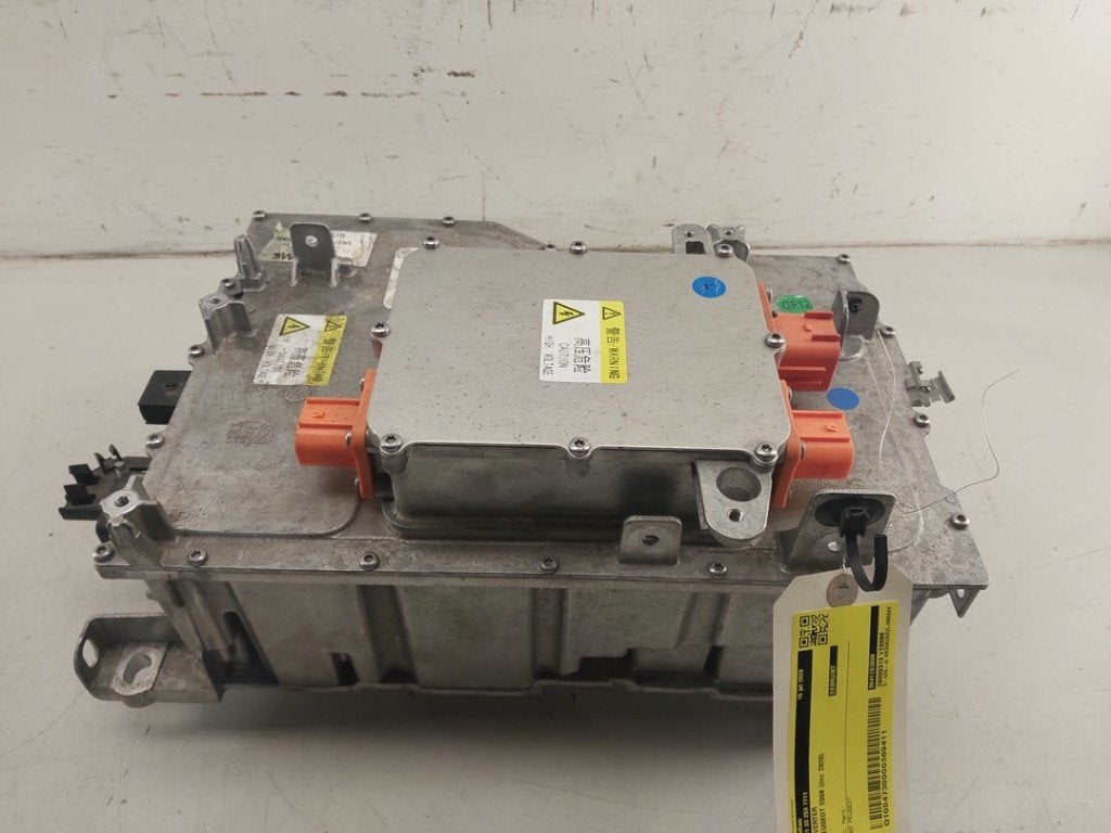 CHARGEUR DE BATTERIE (|9841283080|1695524580|), Peugeot Deutschland GmbH, Utilisé, Kontakt-peugeot@peugeot.com, Bahnhofsplatz
65423  Rüsselsheim, DE