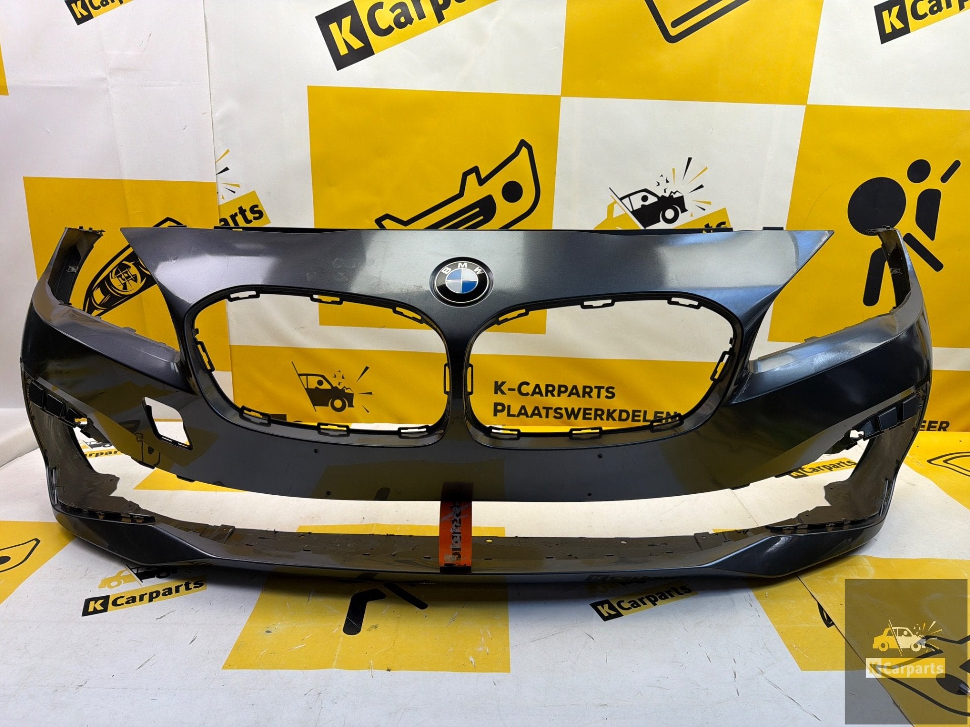 Voorbumper BMW 2 Serie F45 F46 LCI ACTIVE TOURER 7480370, Auto-onderdelen, Petuelring 130
80788  Munich, DE, Gebruikt, Voor, Info@bmw.de