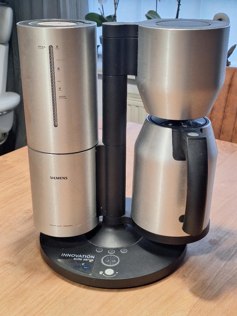 koffiezetapparaat PORSCHE DESIGN (Siemens), Elektronische apparatuur, Koffiezetapparaten, Zo goed als nieuw, Gemalen koffie, Overige modellen