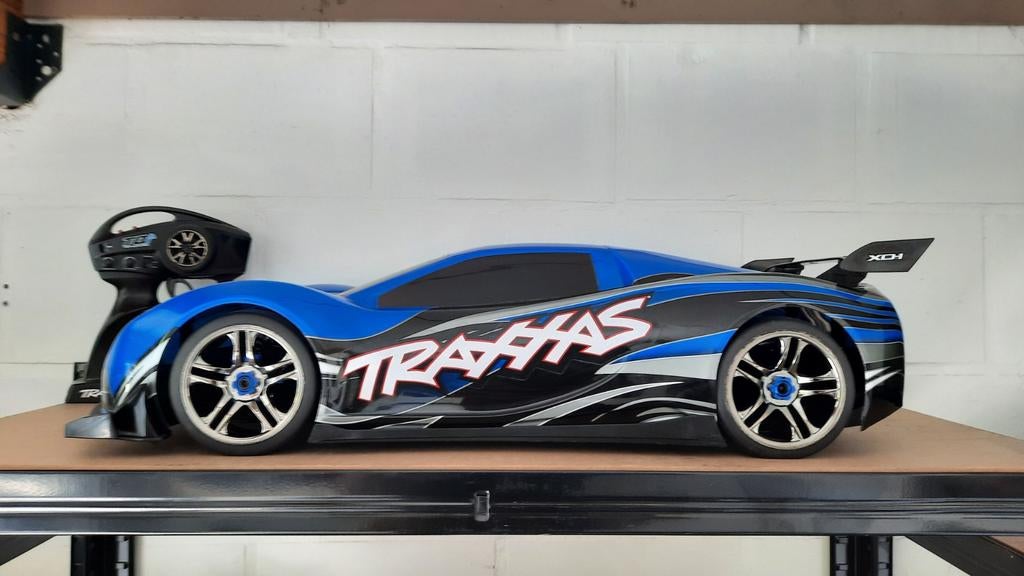 Traxxas, Enlèvement ou Envoi