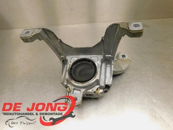 Support moteur d'un Mercedes GLA, 3 mois de garantie, Utilisé, -, -
