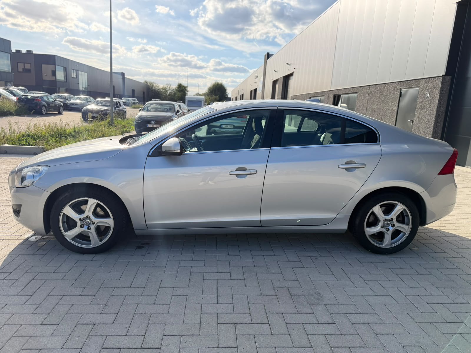 Volvo S60 - 2.0 diesel - D3 - 163 pk - 115.000 km - euro 5, Auto's, Euro 5, 1984 cc, S60, 120 kW