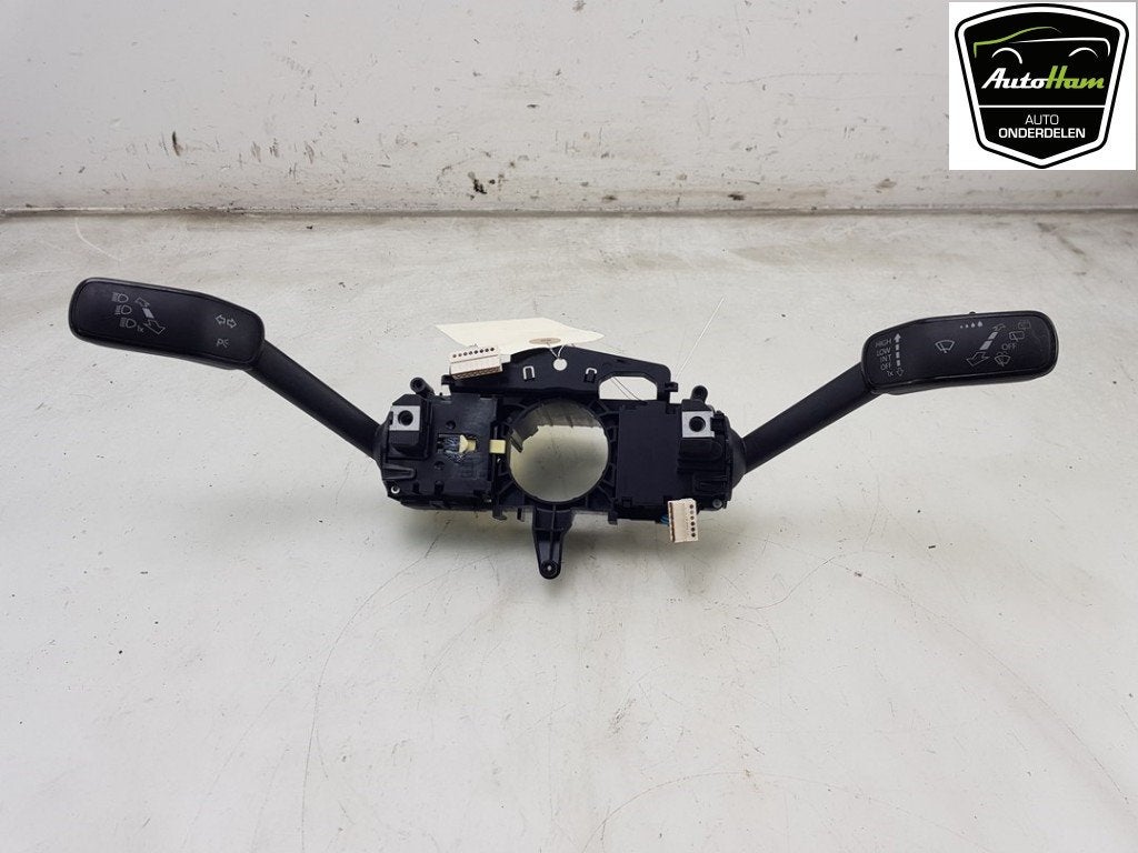 COMBISCHAKELAAR STUUR Volkswagen Caddy Cargo V (SBA / SBH), Gebruikt, Volkswagen