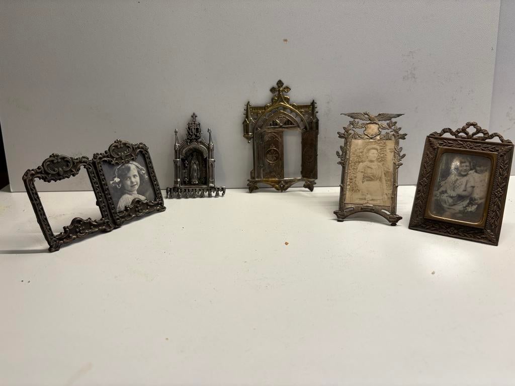 5 Miniatures de Vitrine XIXe - Cadres & Objets de Piété, Antiquités & Art, Antiquités | Objets religieux, Enlèvement