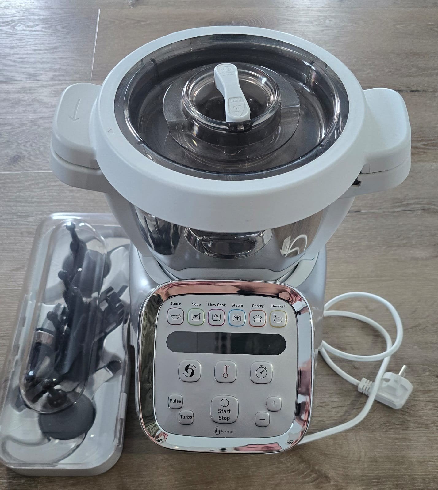 Robot Cuiseur Moulinex Companion XL Model HF805.