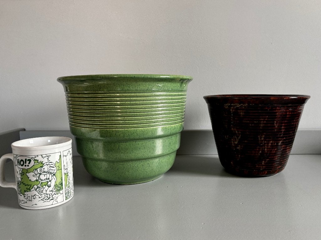 2 x pot de fleurs vintage rétro céramique côtelé vert marron, Enlèvement ou Envoi, Maison et Meubles