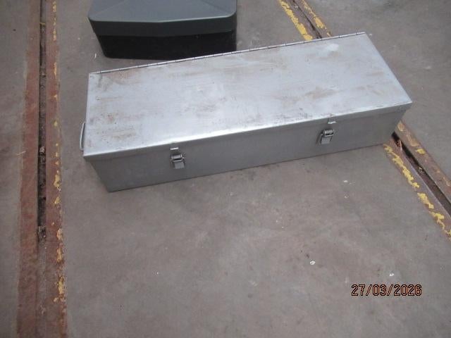 metalen gereedschapskoffer, Doe-het-zelf en Bouw, Ophalen