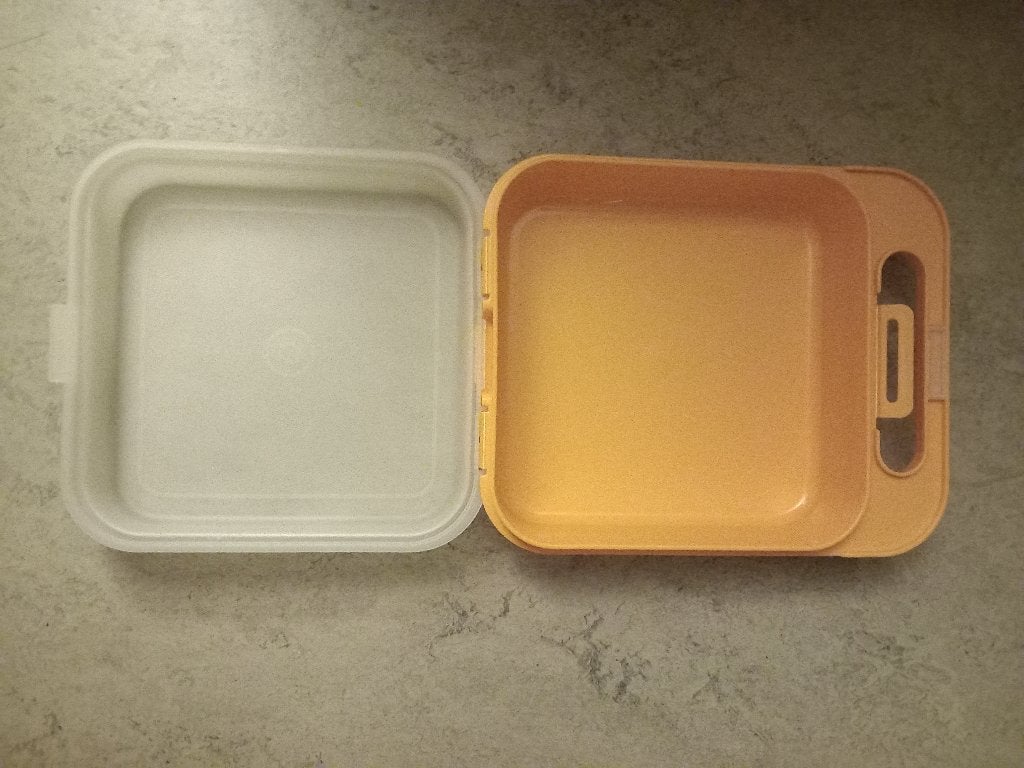 Lunch box/valisette vintage TUPPERWARE Code de la Route, Neuf, Jaune, Boîte de conservation, Enlèvement