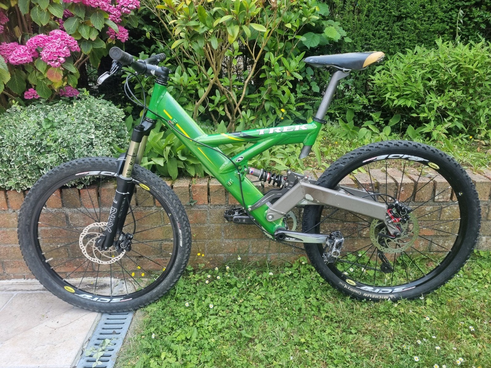 Trek vrx 300 old-school style build, Neuf, 49 à 53 cm, Enlèvement, VTT tout suspendu