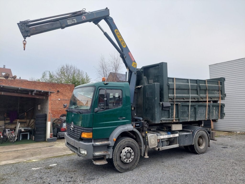 Mercedes Atego 1923K/7,1 4x2 *Kipper+Kraan+2x Container, Auto's, Vrachtwagens, Stof, Zwart, Mercedes-Benz, Bedrijf