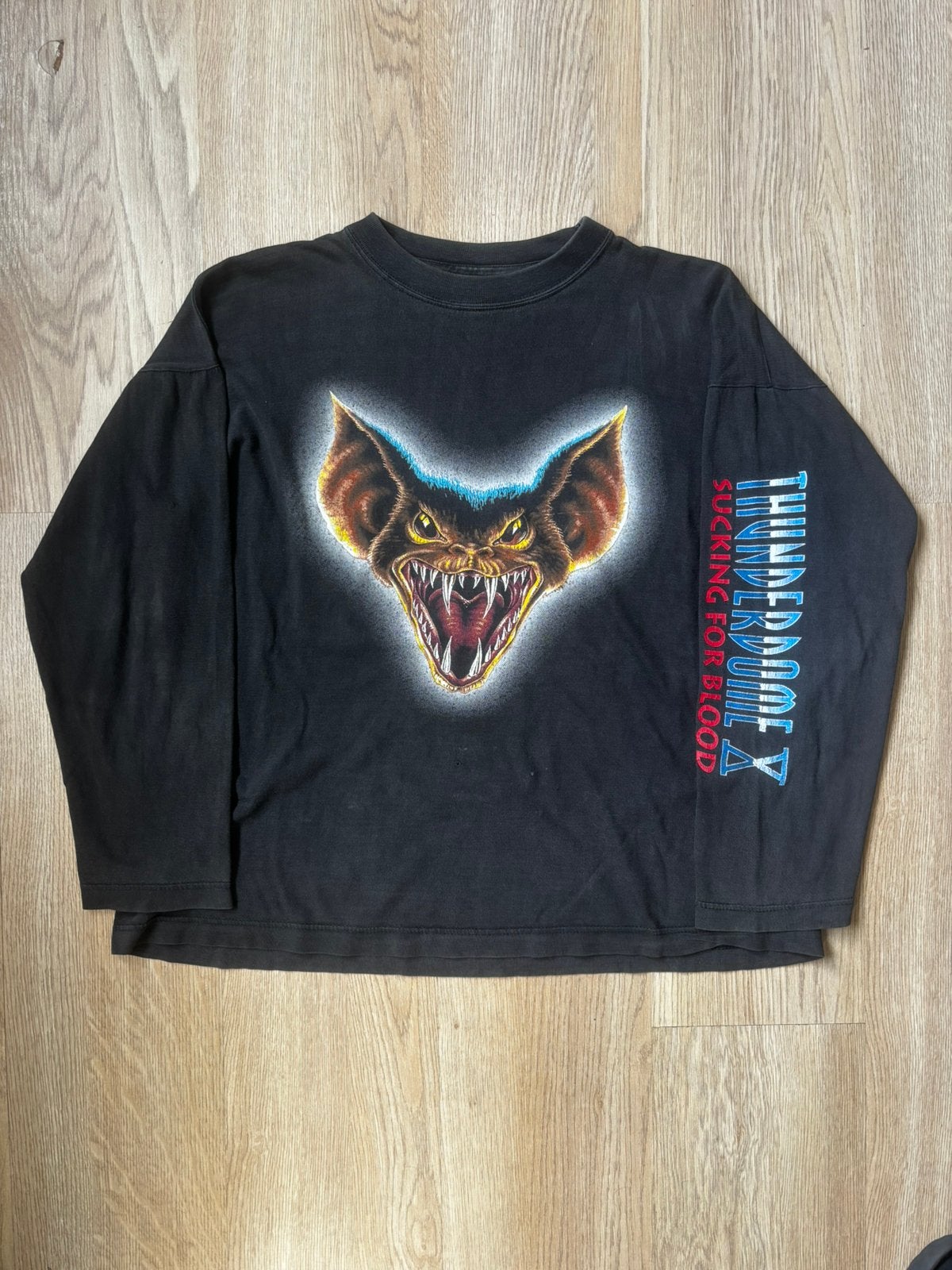 Thunderdome Chapter X longsleeve, Ophalen of Verzenden, Gedragen, Maat 52/54 (L), Zwart