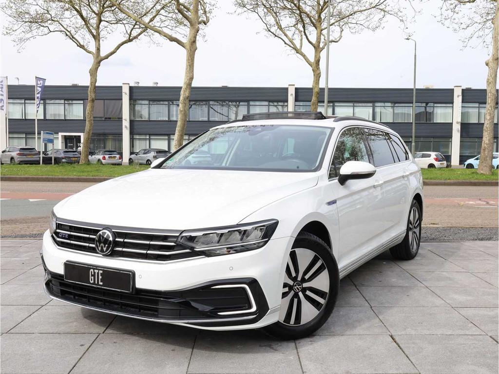 Volkswagen Passat Variant GTE 1.4 TSI PHEV 218PK Automaat 20, Auto's, Automaat, Gebruikt, Overige brandstoffen, Bedrijf