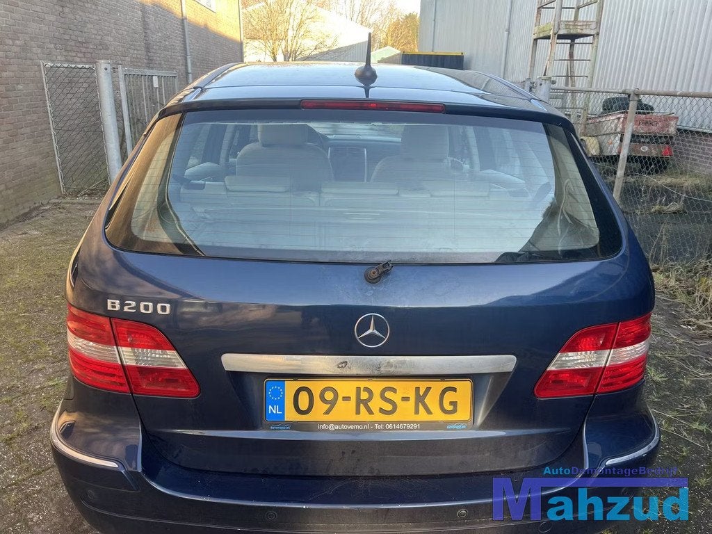 MERCEDES B KLASSE W245 blauw 375 achterklep 2005-2011, Mercedes-Benz, Utilisé, Mercedesstrasse 120
70372  Stuttgart, DE, Porte