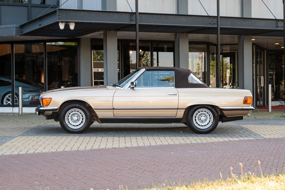 Mercedes-Benz SL-Klasse SL 380 R107 (automatique), Cuir, Achat, Entreprise, Carnet d'entretien