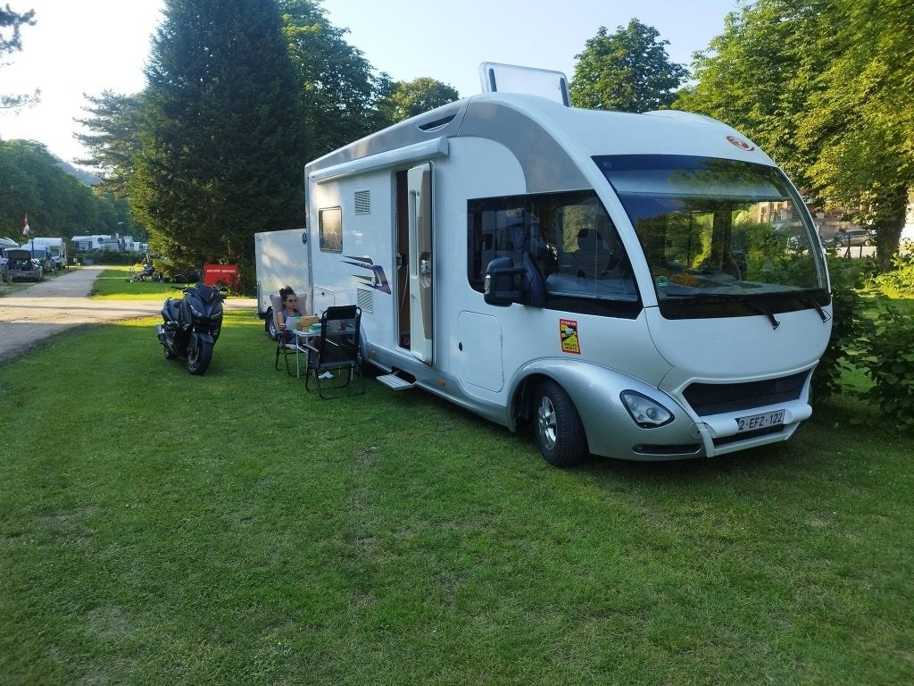 Euramobil SB670 ti, Caravanes & Camping, Camping-cars, Jusqu'à 4, Toilette à cassette, Fiat, Boîte manuelle