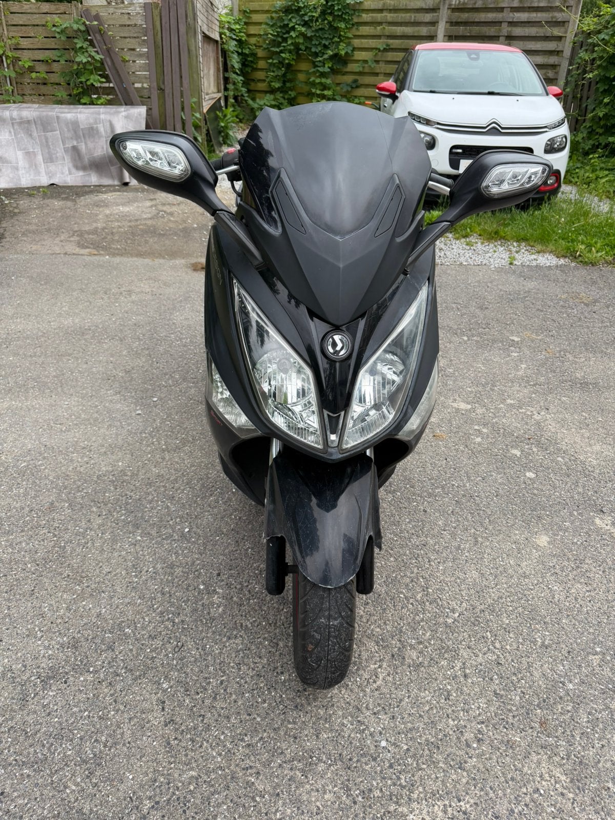 Sym GTS Sport, Fietsen en Brommers, Gebruikt, Overige modellen, Klasse B (45 km/u), Benzine
