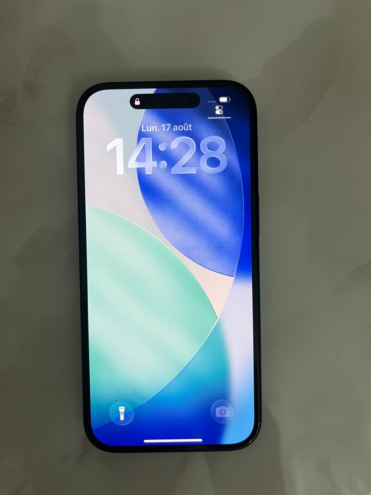 Iphone 15, Avec simlock (verrouillage SIM), 80 %, 128 GB, IPhone 15
