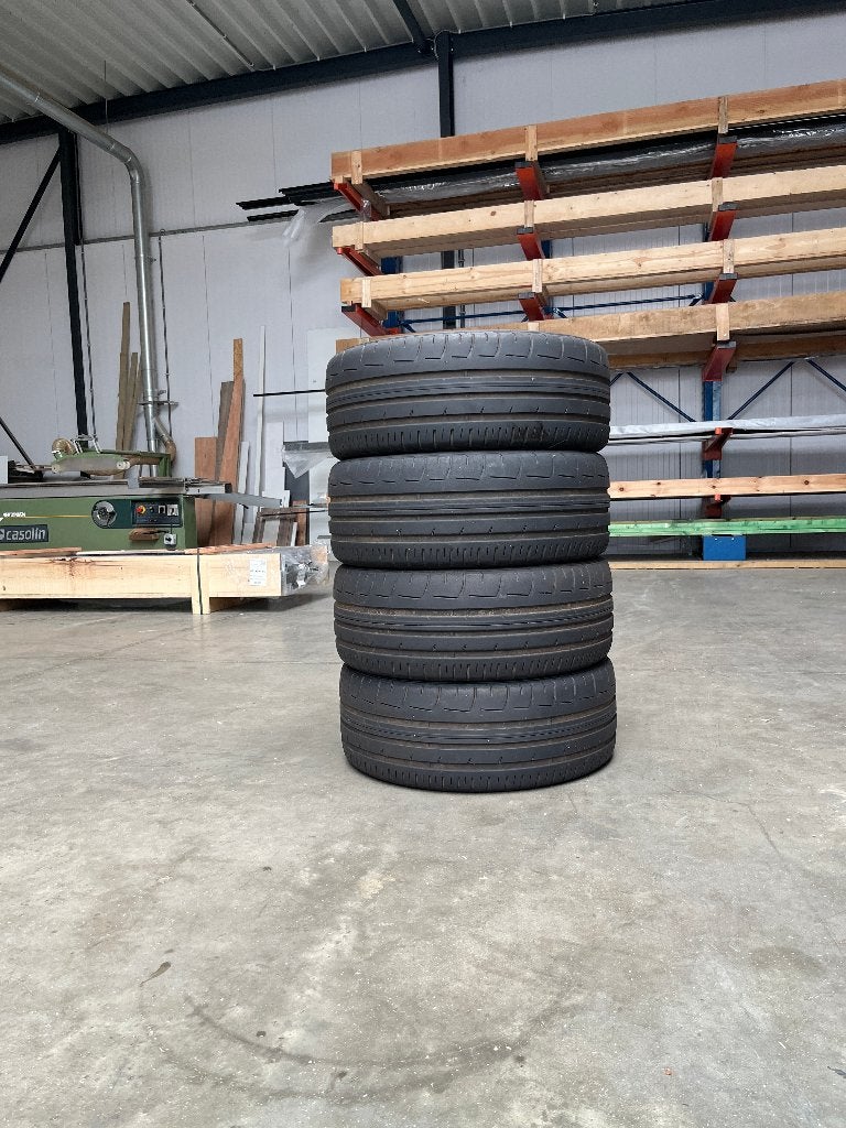 Zomerbanden DUNLOP - Sport Maxx - 245/45/R18, Auto-onderdelen, Banden en Velgen, Ophalen, 18 inch, Band(en), Personenwagen