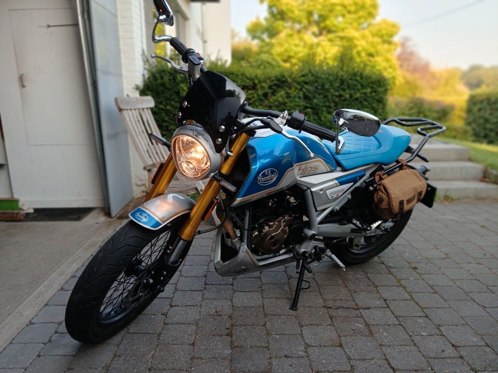 FB Mondial 125cc Ubbiali ltd, Tourisme, ABS, 1 cylindre, Manuelle