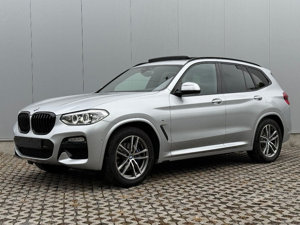 BMW X3 sDrive18d M Sport PANODAK, Auto's, Automaat, Achterwielaandrijving, 4 cilinders, Leder